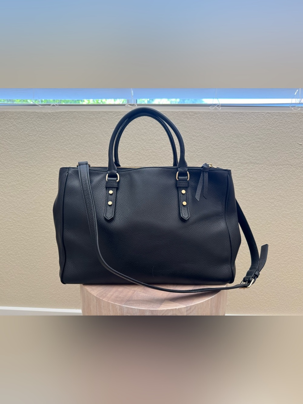 Kate Spade Black Pebble Leather Tote - like new! - Picture 2 of 6